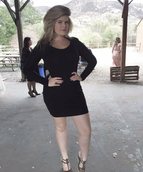 Erica Lindbeck nudes pornstar gallery