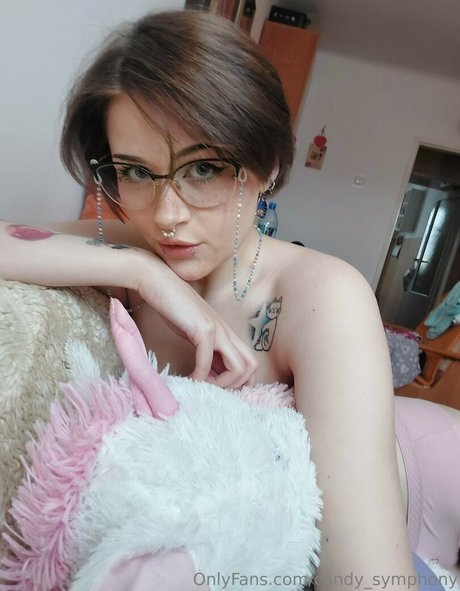 Candy symphony porn model photo