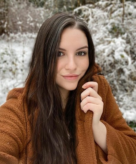 katestark nude model images