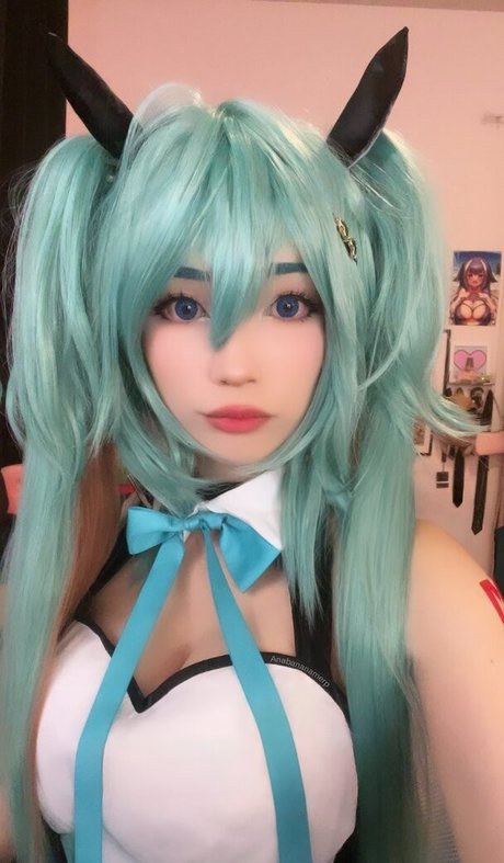 Emiru nice actress pics