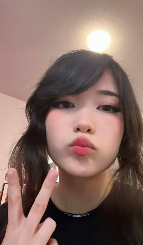 Emiru star porn archive