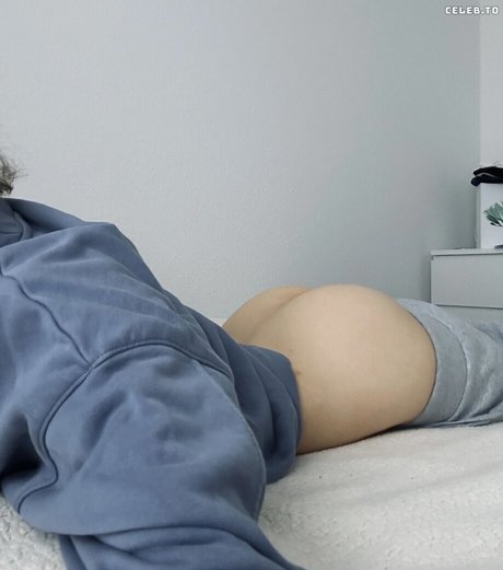 Linneasky model top pictures