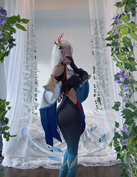 Harutan best model pictures