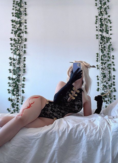 Harutan nudes star galleries