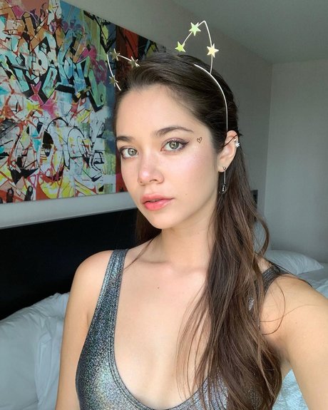 Melodi Flack_ model exclusive img