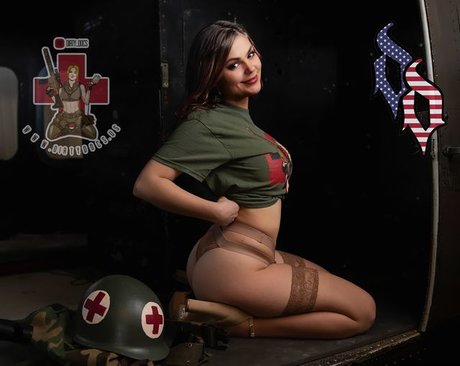 Rachelle Chelle Smith free pornstar pics