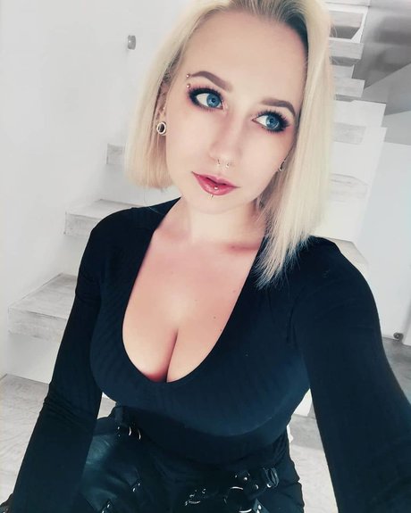 Tiffany Methuselah top star image