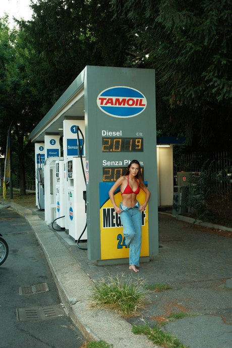 Anastasia K model top image