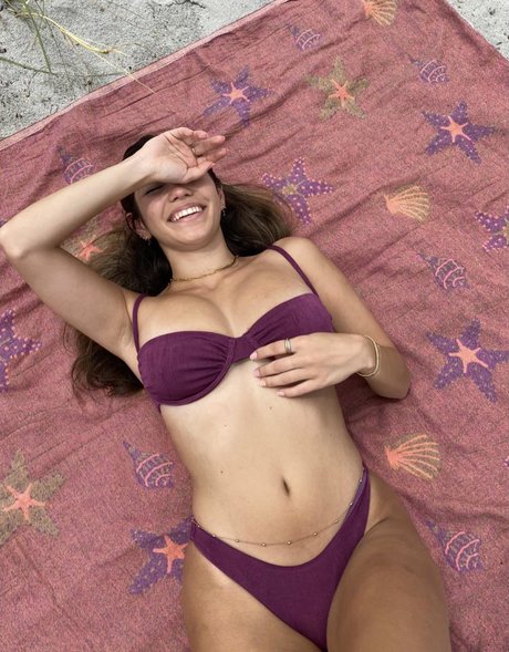 Alina Benun model beautiful images