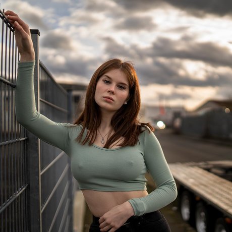 Anouk art star archive