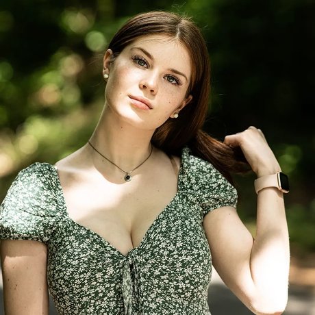 Anouk sex model picture