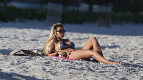 Maria Hering_ xxx model images