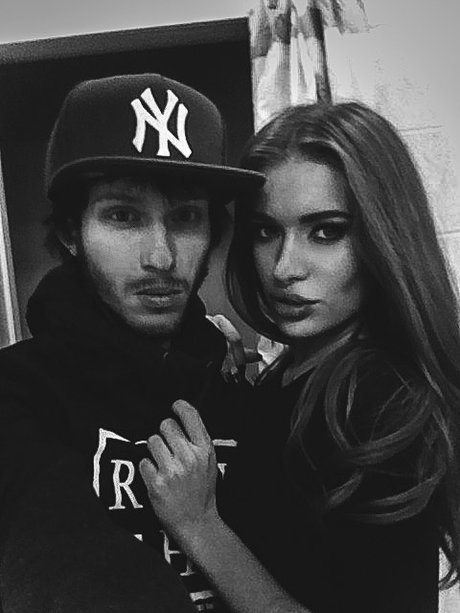 Alla Goddess model adult pic