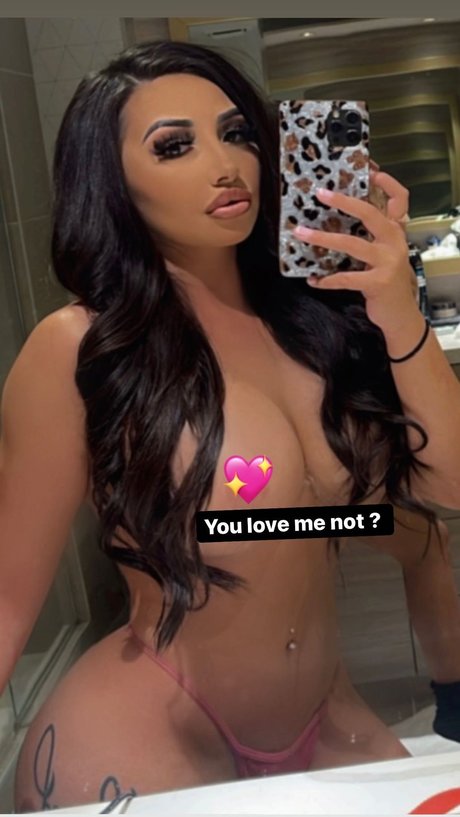 Irene Maddux model nice picture