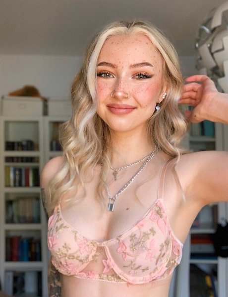 asian tattoo onlyfans top pictures