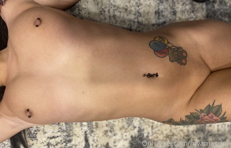 Sedusa Medusa naked pornstar pic