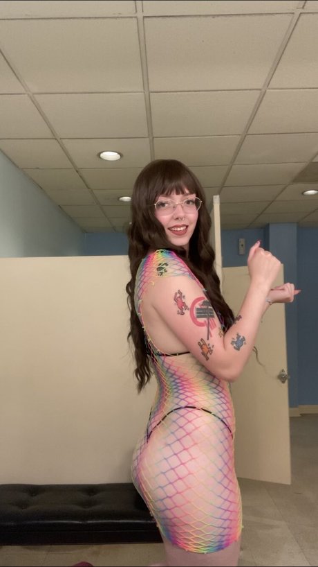 The Divine Devin star beautiful pic