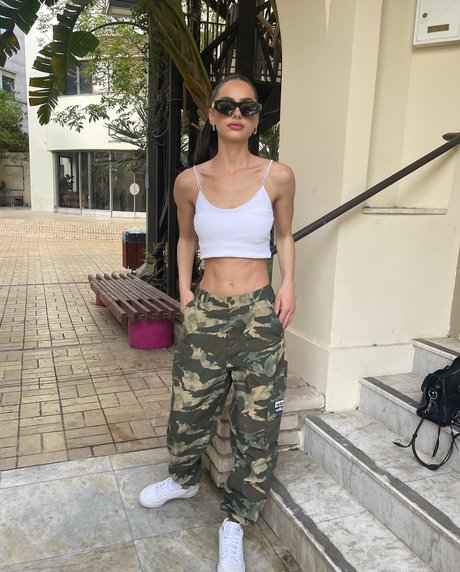 Yael Shelbia exclusive star galleries