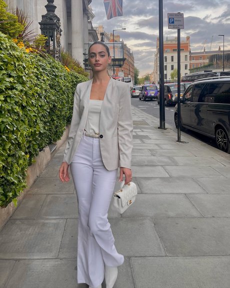 Yael Shelbia star erotic galleries