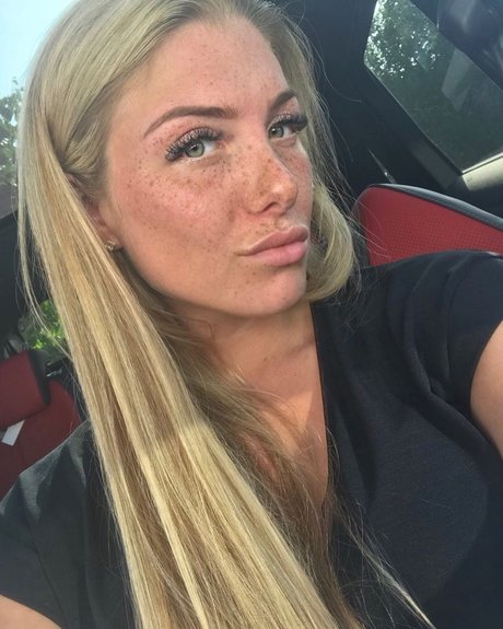 Bethany Samuels beautiful pornstar gallery