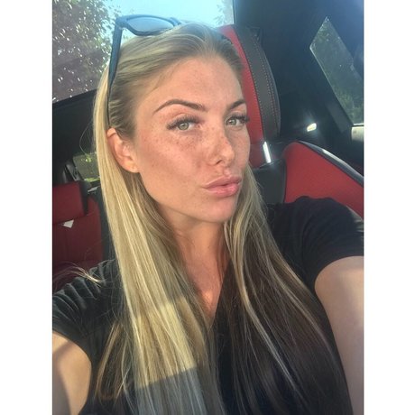 Bethany Samuels pornstar nudes img