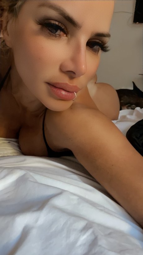 Deliza Rodriguez nice pornstar gallery