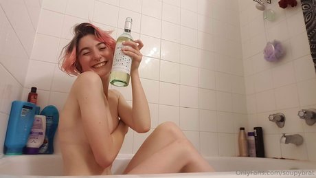 Emmanooodle_ nudes model photo