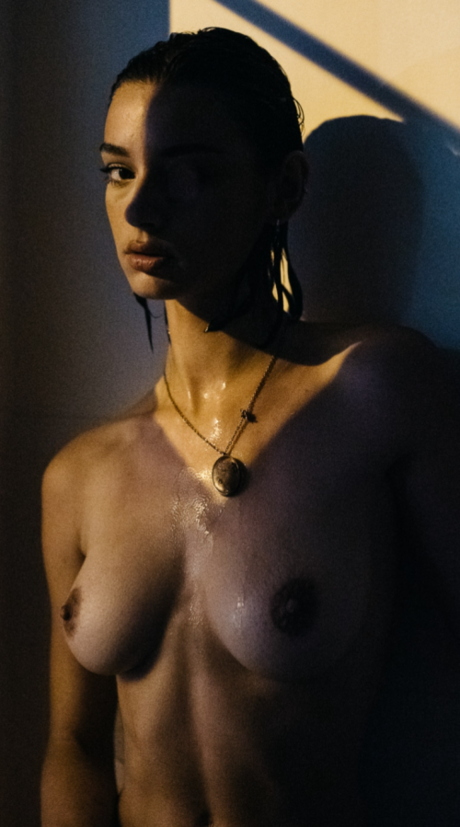 Roxane Eylaud_ pornstar sexy photos