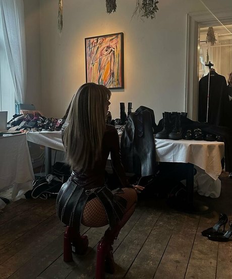 Bianca Ingrosso nude star archive