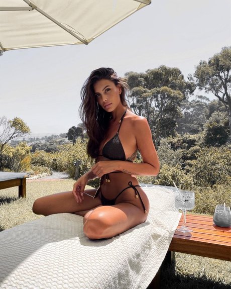 Natasha Nesci_ erotic pornstar pictures