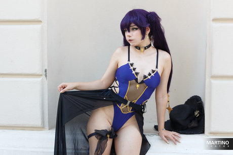 Little Giuli pornographic model archive