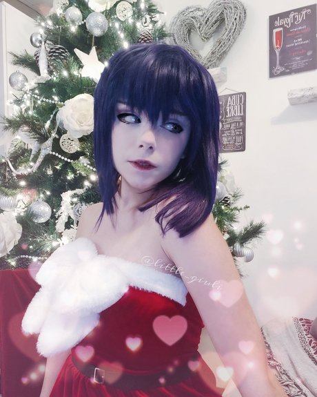 Little Giuli nudes model photo