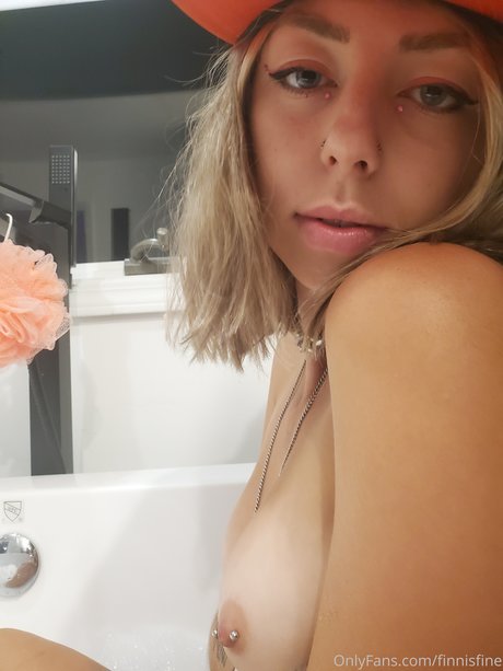 Steezy Tour adult actress pictures