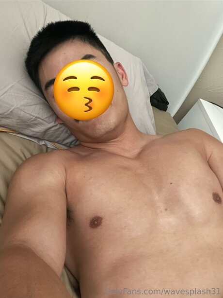 Wavesplash31 xxx model pics