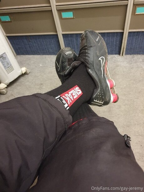 Gay Jeremy nude model gallery