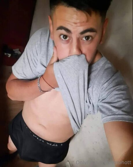 Totohott star porn pictures