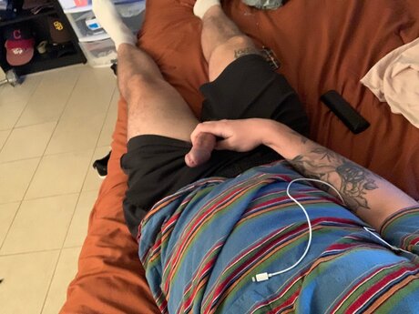 Jessecalvillo naked model img