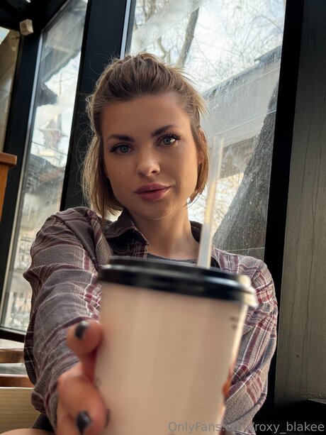 Roxy Blakee high quality pornstar img