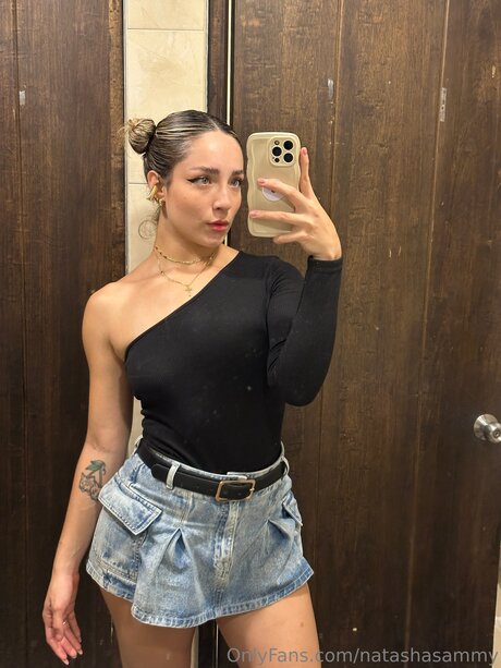 Natashasammy model beautiful picture