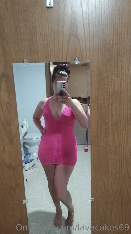 Lavacakes69 high quality pornstar pic