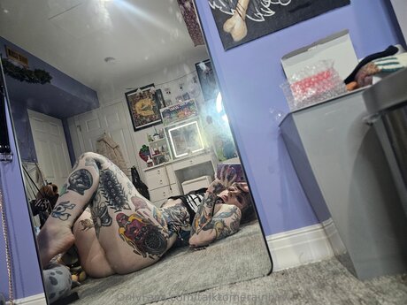 Talktomerainbow hot model img