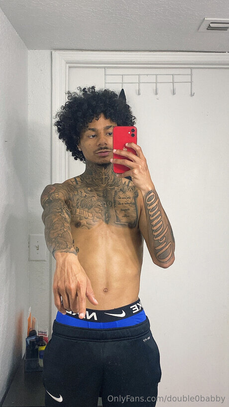 Double0babby star top img