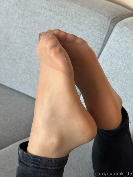 Nylonik 95 pretty actress archive