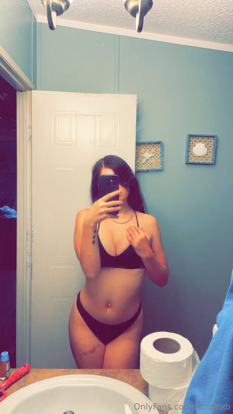 Xozoiexo model hot img