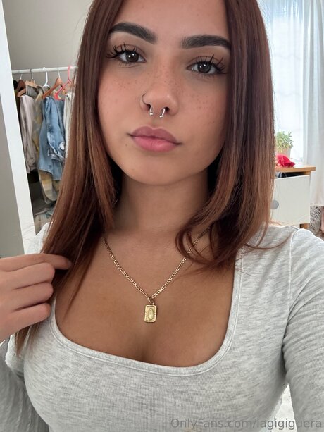Lagigiguera nice model pictures