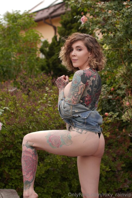 Roxy Rainvip best star galleries