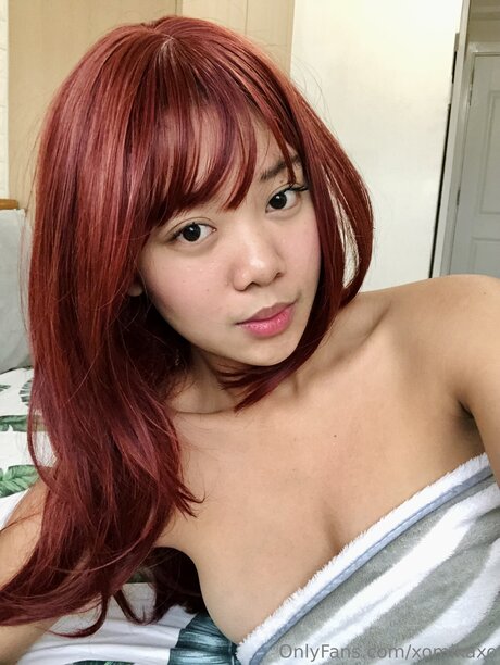 Xomikaxo naked pornstar archive