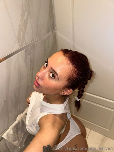 Nataliaaryan star nude picture