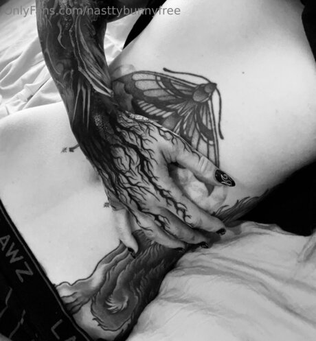 Nasttybunnyfree top pornstar img