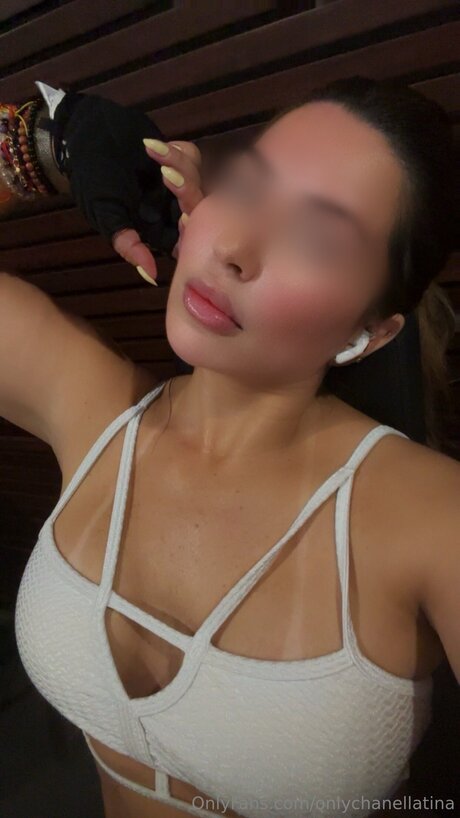 Onlychanellatina exclusive model gallery